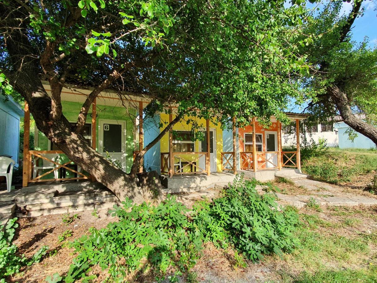Camping Saint George Topola Bagian luar foto